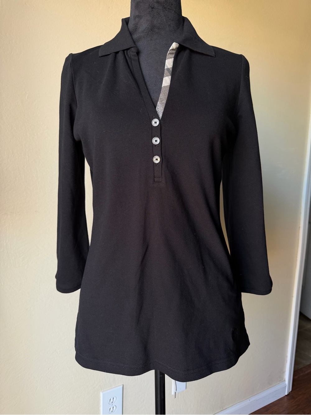 Burberry long sleeve (3/4) polo women’s m glitter silver plaid lined button